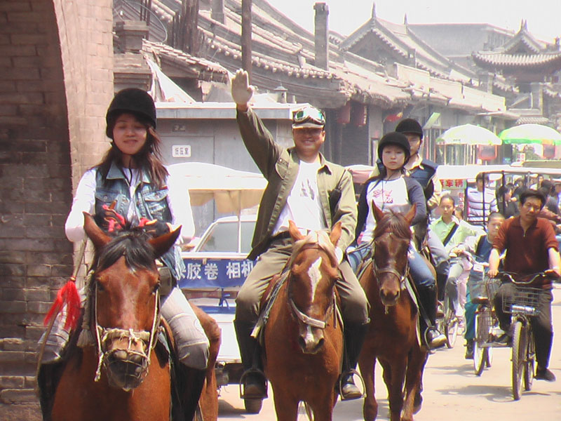 山西骑马之游平遥古城