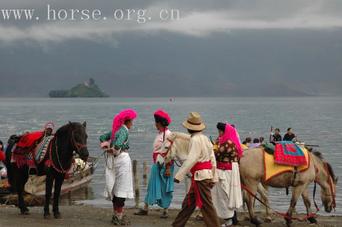 滇西北（中甸丽江泸沽湖）三人探险队－马不停蹄之5（环泸沽湖野骑）