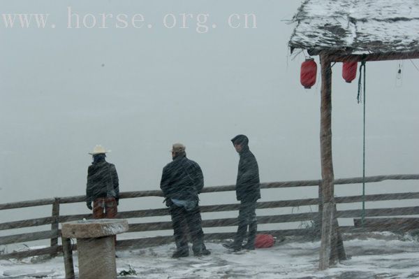 9月8日  传奇仅存的几张雪景人物照片