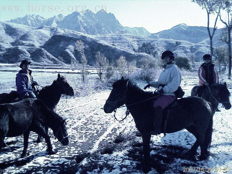 赶在暴风雪以前转场的同学们给大家带来了最美丽的风景(照片收集)