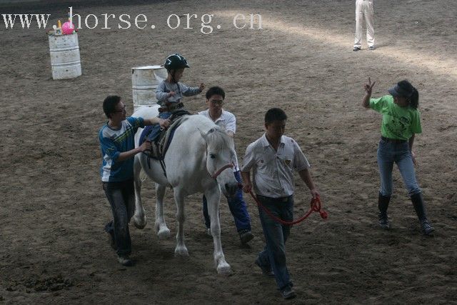 [分享]伤残策骑，爱心汇报