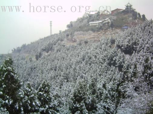 长城上面的的雪景