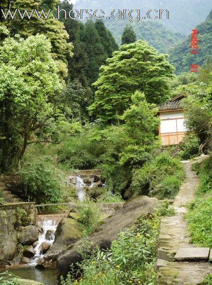 推荐骑马路线：邛崃山脉--龙门山脉