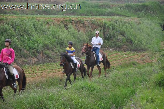 青岛马协“宝湖杯”30公里山地海滩大穿越