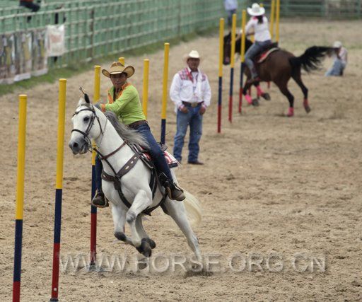 2012-03-20T000904Z_1803155177_GM1E83K0MPA01_RTRMADP_3_COLOMBIA.JPG