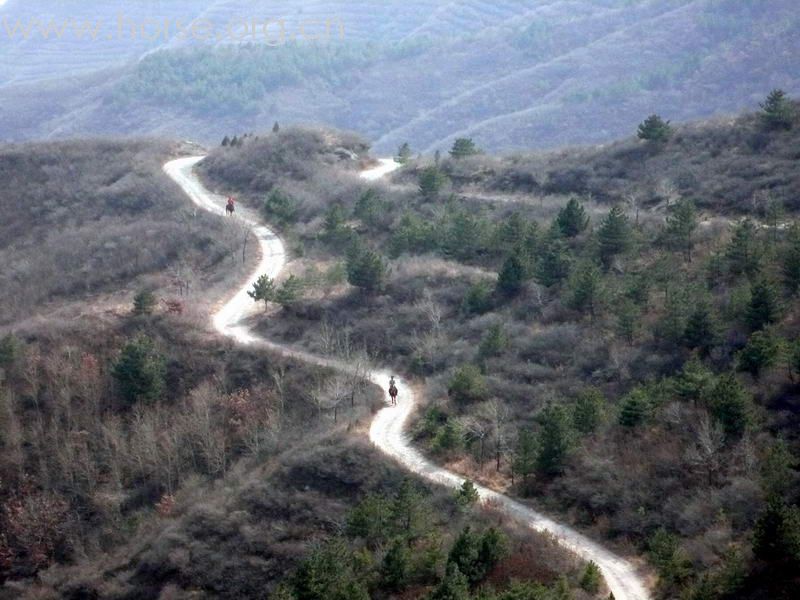 4月5日龙庆峡骑马上燕长城探访义和团神秘古山洞