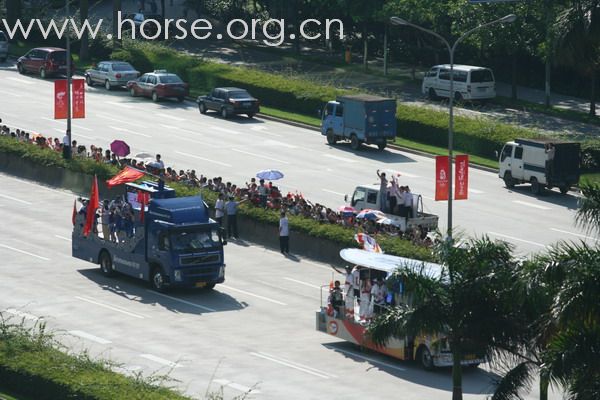 [分享]080508奥运圣火路过家门口