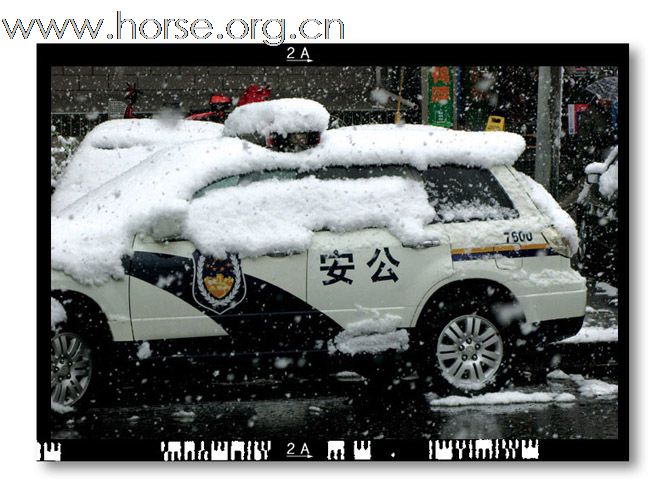 和雪版主之"瑞雪兆丰年":晓光手记"2009北京第一场雪"