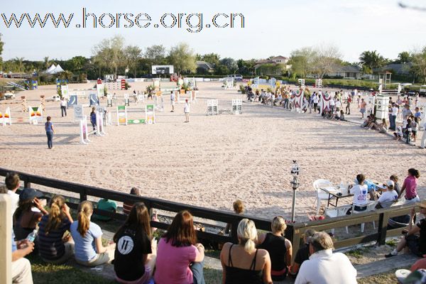 無馬障礙賽 Horseless Horse Show (一)